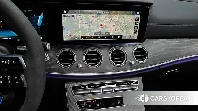 Mercedes-Benz E-Class W213 2023 Серый из Кореи, фото 4