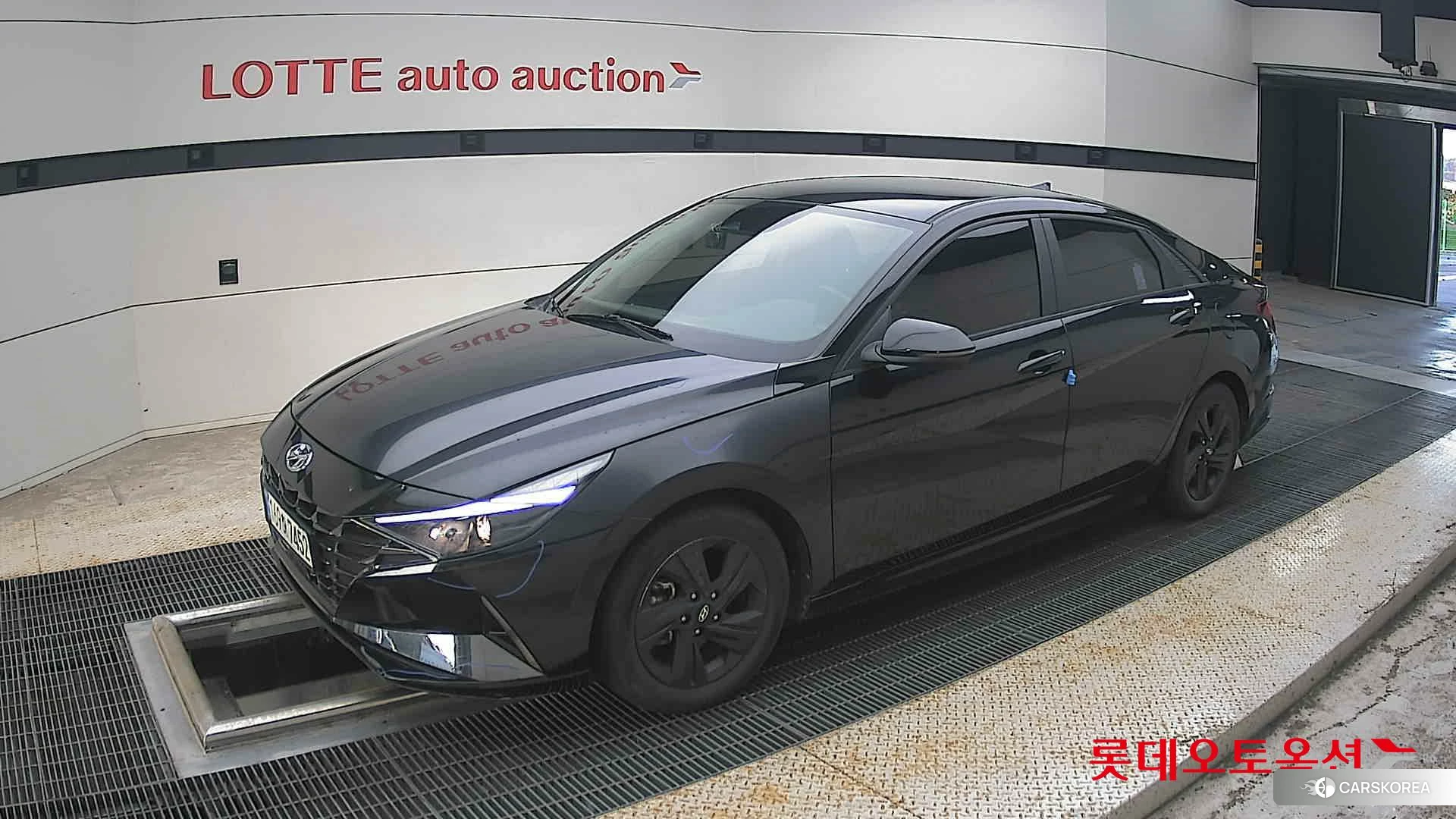 Hyundai Avante 2023 Phantom Black Pearl из Кореи, фото 4