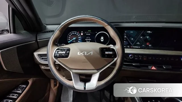 Kia K8 2023 Серебристо-серый из Кореи, фото 4