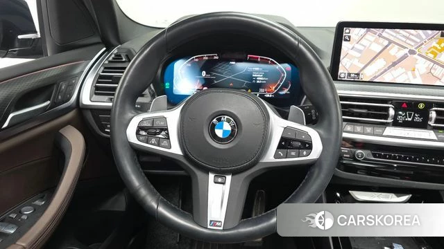 BMW X3 (G01) 2022 Светло-серебряный цвет из Кореи, фото 4
