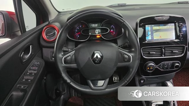 Renault Korea (Samsung) Clio 2018 Красный из Кореи, фото 4