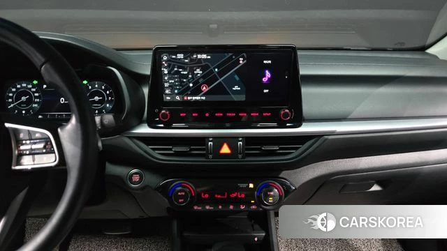 Kia The New K3 2nd generation 2022 Белый из Кореи, фото 4