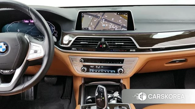 BMW 7 Series (G11) 2022 Белый из Кореи, фото 4