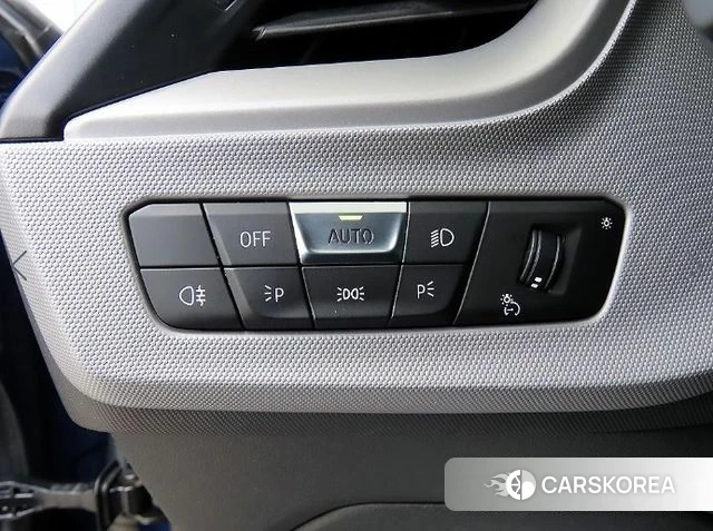 BMW 1 Series (F40) 2021 Синий из Кореи, фото 4