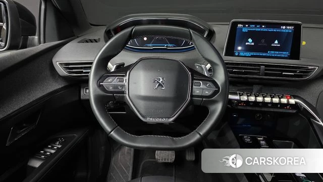 Peugeot 5008 second generation 2024 Черный из Кореи, фото 4