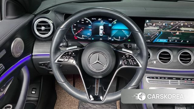 Mercedes-Benz E-Class W213 2022 Черный из Кореи, фото 4