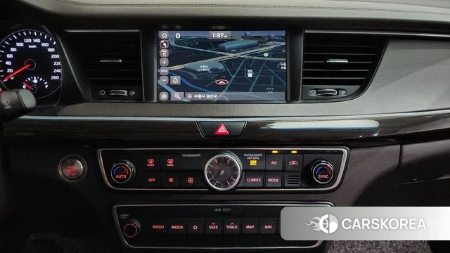 Kia Come New K7 2018 Белый из Кореи, фото 4