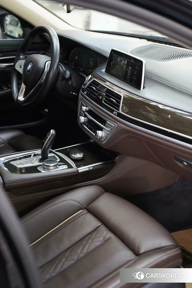 BMW 7 series 2020 Черный из Китая, фото 4