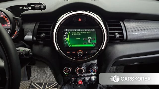 Mini Cooper 2020 Жемчужный цвет из Кореи, фото 4