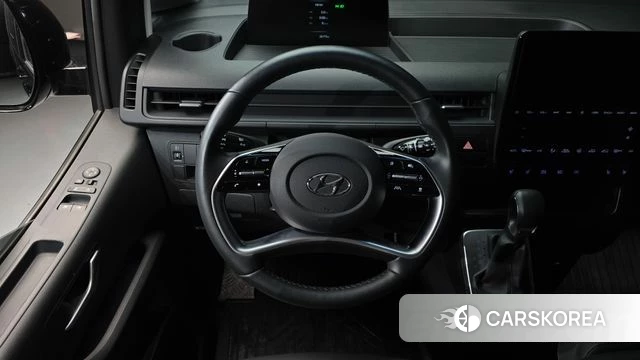 Hyundai Staria 2023 Черный из Кореи, фото 4