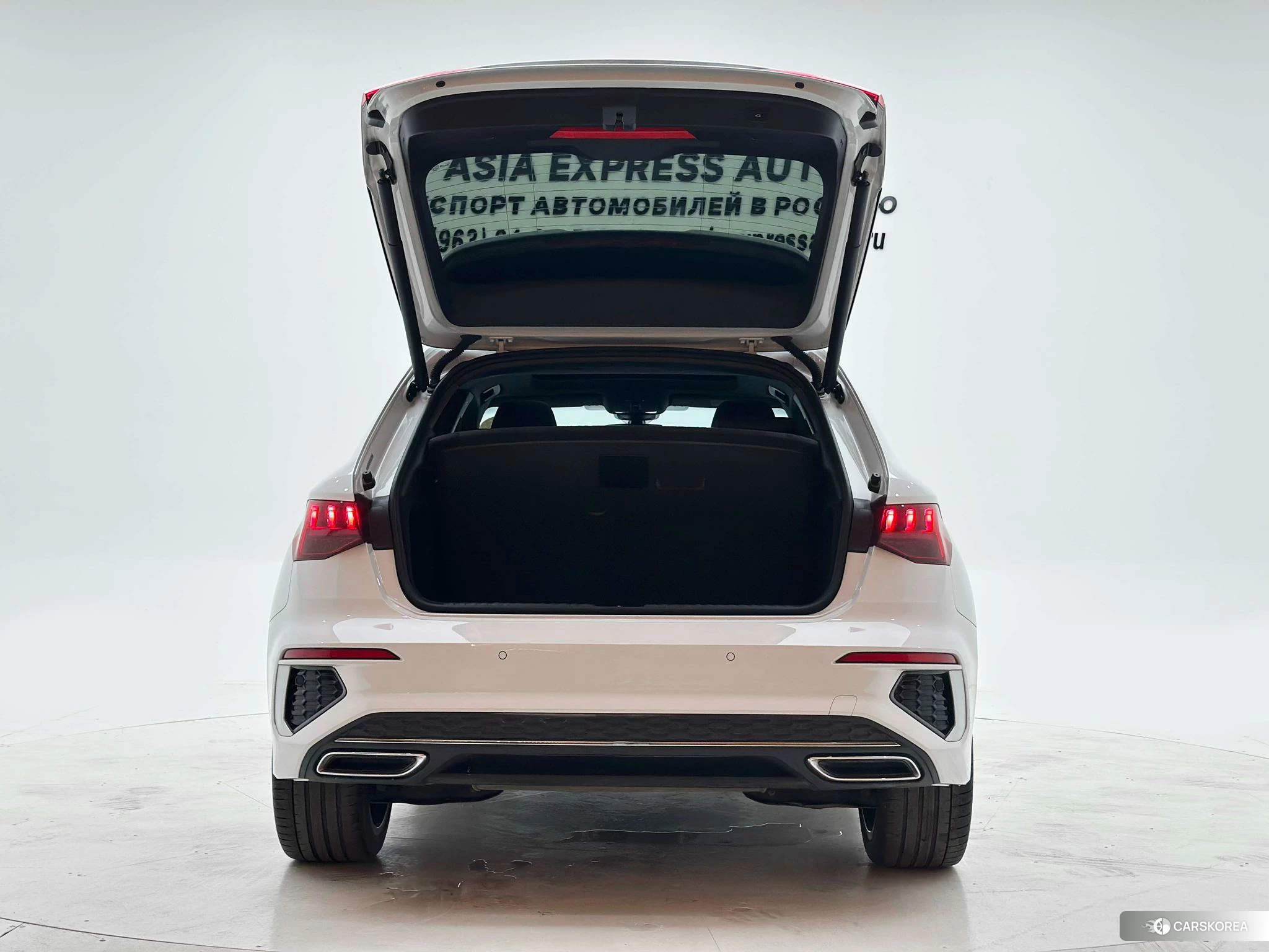 Audi A3 2022 Белый из Китая, фото 4