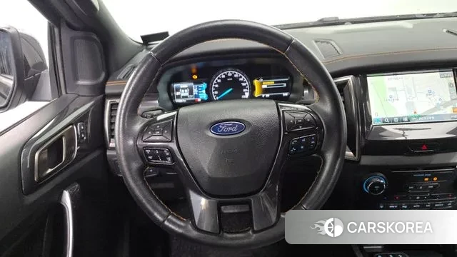 Ford Ranger 3rd Generation 2021 Черный из Кореи, фото 4