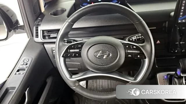 Hyundai Staria 2022 Белый из Кореи, фото 4