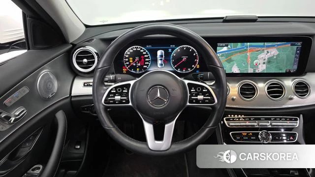 Mercedes-Benz E-Class W213 2020 Белый из Кореи, фото 4