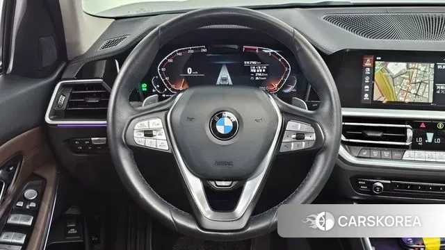 BMW 3 Series (G20) 2022 Белый из Кореи, фото 4