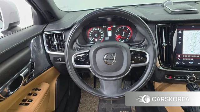 Volvo V90 Cross-Country 2019 Белый из Кореи, фото 4