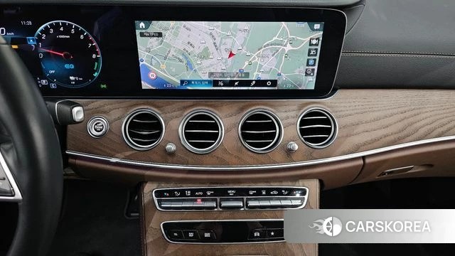 Mercedes-Benz E-Class W213 2022 Синий из Кореи, фото 4