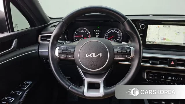 Kia K5 3rd generation 2021 Серый из Кореи, фото 4
