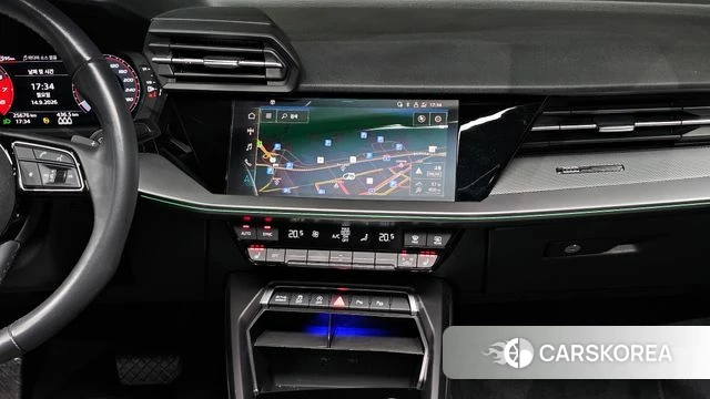 Audi A3 (8Y) 2023 Белый из Кореи, фото 4
