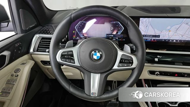 BMW X7 (G07) 2024 Черный из Кореи, фото 4