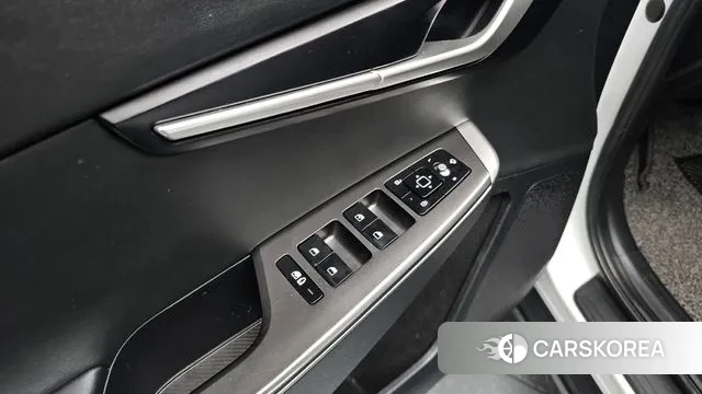 Kia EV6 2023 Белый из Кореи, фото 4