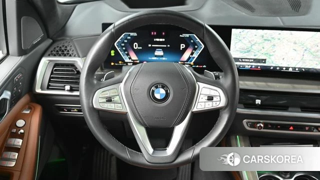 BMW X7 (G07) 2023 Белый из Кореи, фото 4