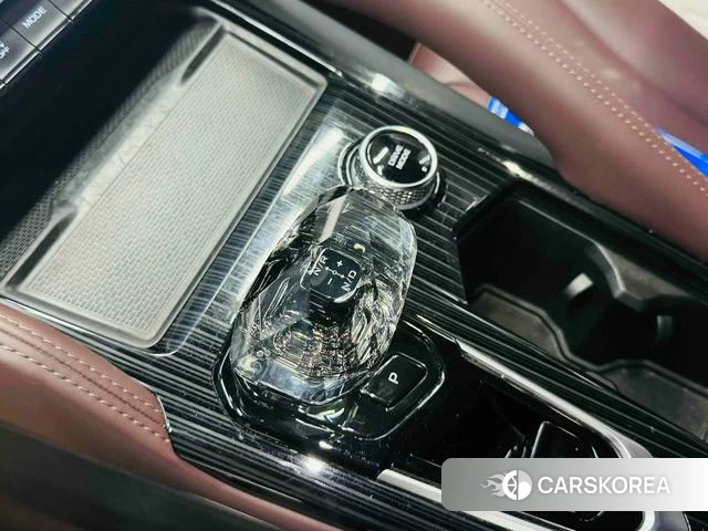 Geely Automobile Xingyue L 2022 Белый из Китая, фото 4