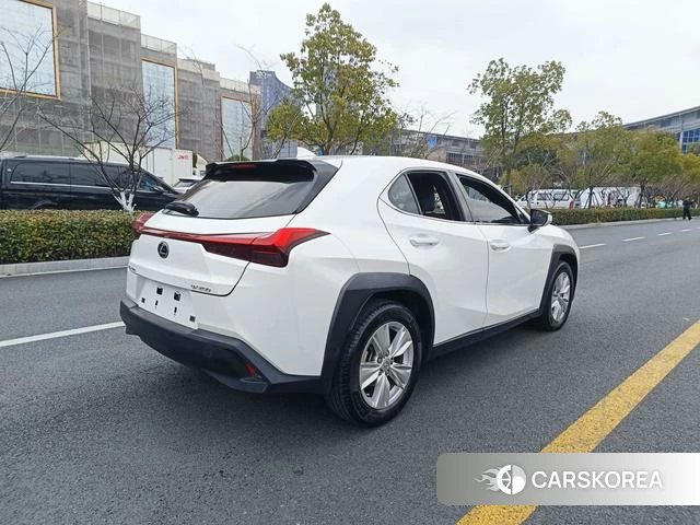 Lexus UX 2021 Белый из Китая, фото 4