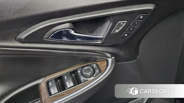 Chevrolet (GM Daewoo) All New Malibu 2018 Черный из Кореи, фото 4