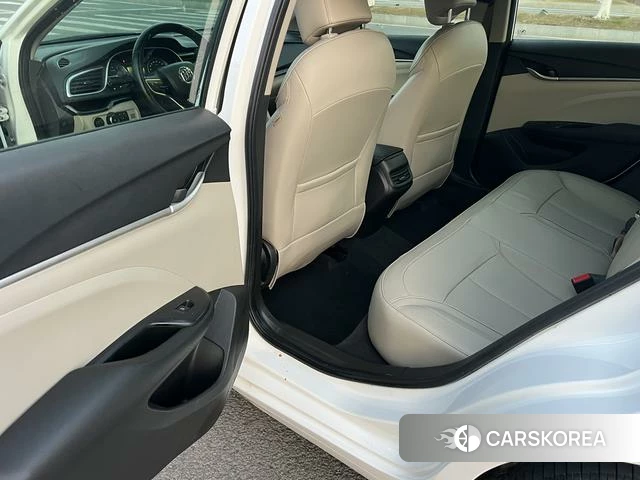 Buick Yinglang 2018 Белый из Китая, фото 4