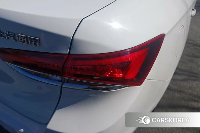 Buick Yinglang 2021 Белый из Китая, фото 4