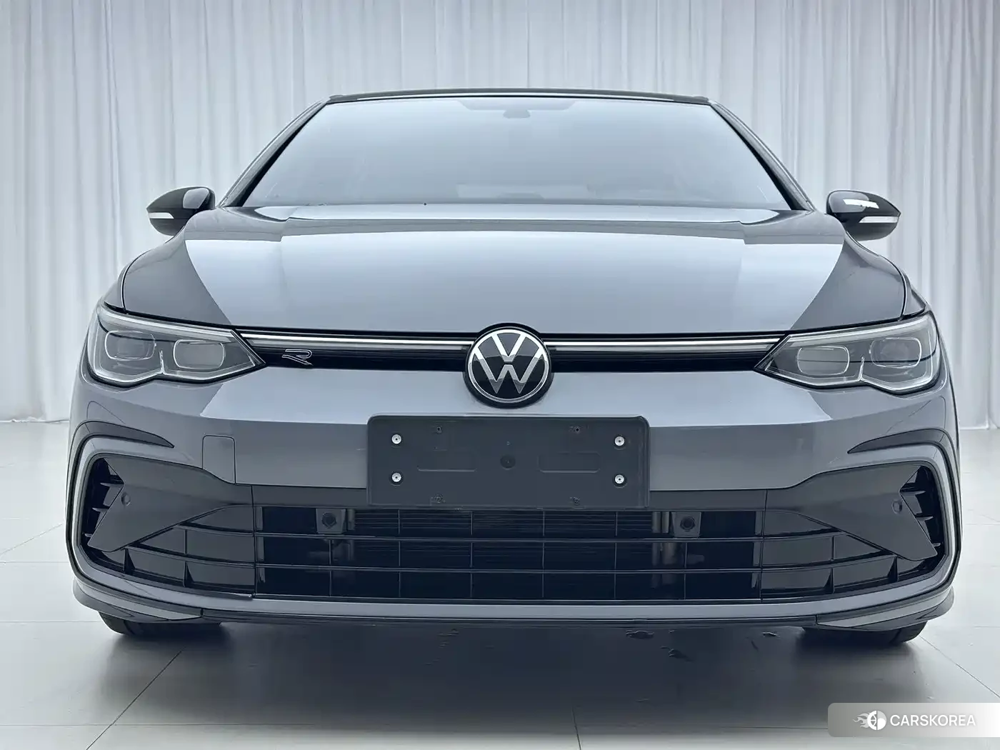 Volkswagen Golf 2022 Silver/gray из Китая, фото 4