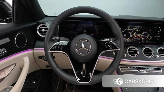 Mercedes-Benz E-Class W213 2023 Черный из Кореи, фото 4