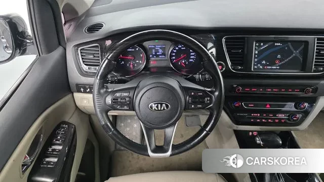 Kia The New Carnival 2018 Серый из Кореи, фото 4