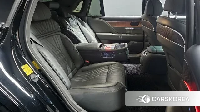 Genesis G90 (RS4) 2022 Черный из Кореи, фото 4