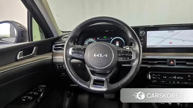 Kia K5 3rd generation 2021 Черный из Кореи, фото 4