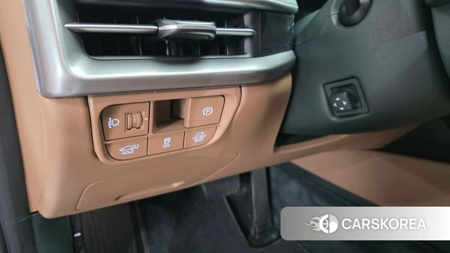 Hyundai Grandeur Hybrid (GN7) 2024 Белый из Кореи, фото 4