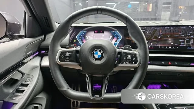 BMW 5 Series (G60) 2024 Серый из Кореи, фото 4