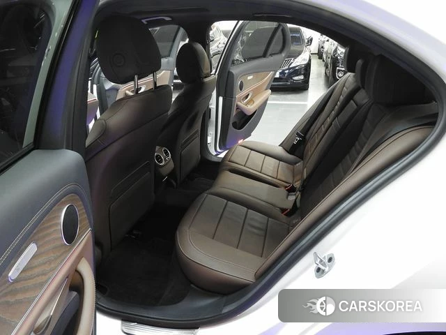 Mercedes-Benz E-Class W213 2022 Белый из Кореи, фото 4