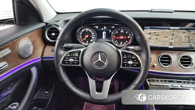 Mercedes-Benz E-Class W213 2019 Белый из Кореи, фото 4