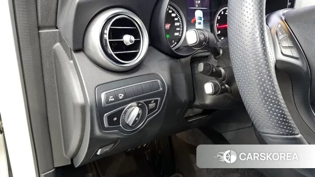 Mercedes-Benz GLC-Class X253 2019 Белый из Кореи, фото 4