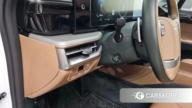 Hyundai Grandeur Hybrid (GN7) 2023 Белый из Кореи, фото 4