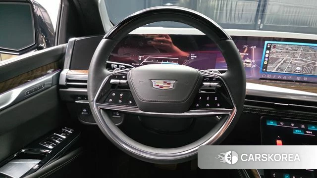Cadillac Escalade 5th Generation 2025 Черный из Кореи, фото 4
