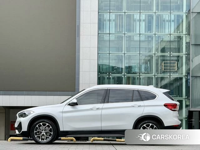 BMW X1 2021 Белый из Китая, фото 4