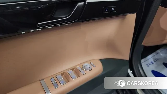 Hyundai Grandeur Hybrid (GN7) 2023 Черный из Кореи, фото 4