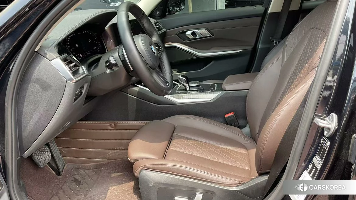 BMW 3 series 2021 Черный из Китая, фото 4
