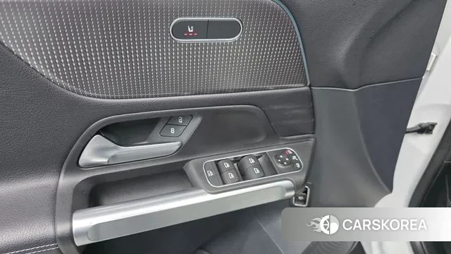 Mercedes-Benz GLB-Class X247 2022 Белый из Кореи, фото 4