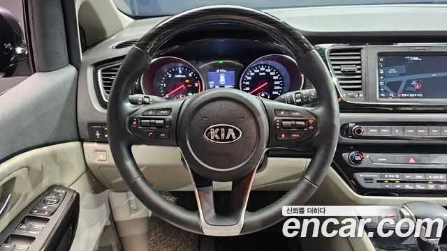 Kia The New Carnival 2019 Серый из Кореи, фото 4