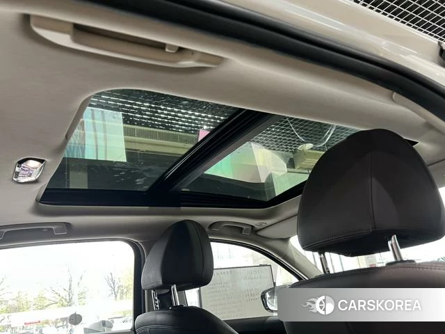 BMW 3 series 2023 Белый из Китая, фото 4