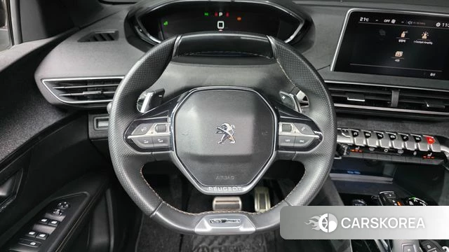 Peugeot 5008 second generation 2018 Черный из Кореи, фото 4